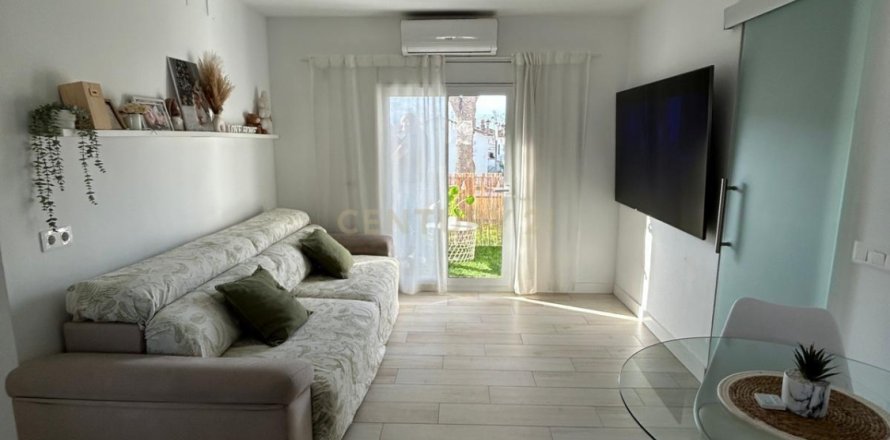 Wohnung in Vilanova i la Geltru, Barcelona, Spanien 3 Schlafzimmer, 76 m2 Nr. 166897