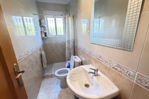 Villa till salu i Villamartin, Alicante, Spanien 4 sovrum, 109 kvm. Nr. 189829 - foto 15