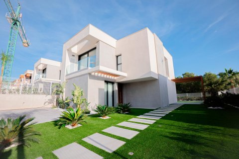 Villa till salu Finestrat, Alicante, Spanien 3 sovrum, 147 kvm. Nr. 76725 - foto 3