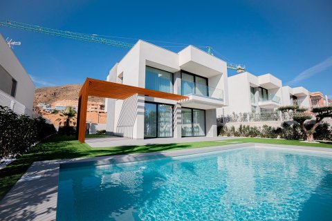 Villa till salu Finestrat, Alicante, Spanien 3 sovrum, 147 kvm. Nr. 76725 - foto 1