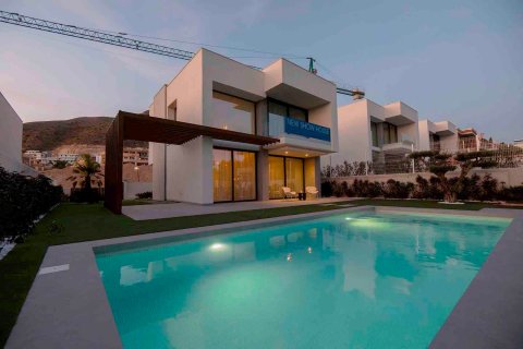 Villa till salu Finestrat, Alicante, Spanien 3 sovrum, 147 kvm. Nr. 76725 - foto 16