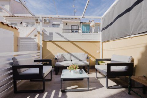 Bungalo pārdošanā Torrevieja, Alicante, Spānijā 3 istabas, 70 m2 Nr. 137778 - attēls 3