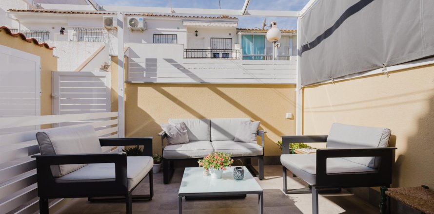Bungalo Torrevieja, Alicante, Spānijā 3 istabas, 102 m2 Nr. 137778