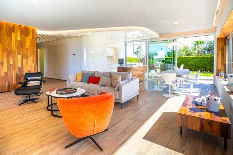 Apartamento en venta en Pinar De Campoverde, Alicante, España 3 dormitorios, 140 m2 No. 137775 - foto 7