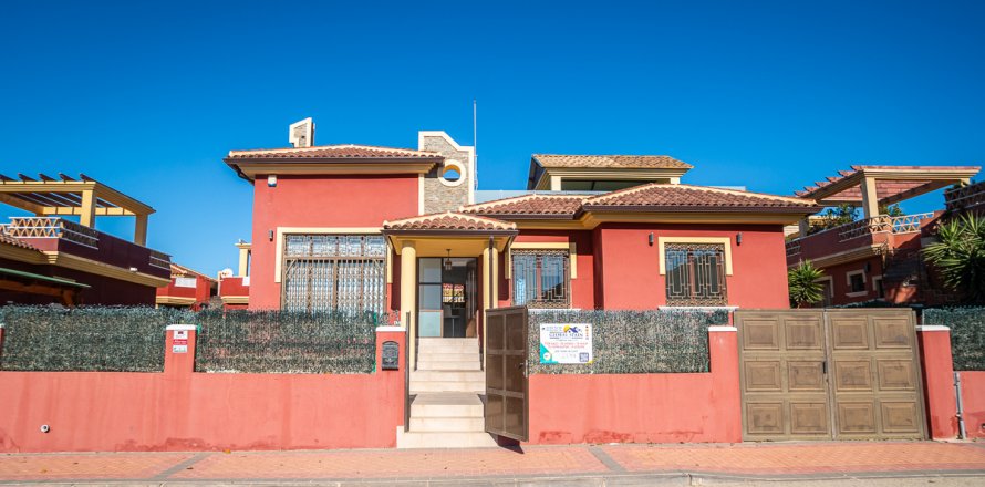 Villa Algorfa, Alicante, Spanien 6 Schlafzimmer, 181 m2 Nr. 115378