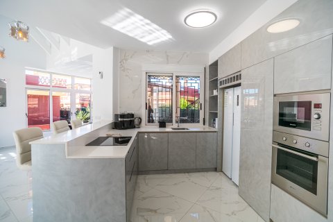 Villa zum Verkauf Algorfa, Alicante, Spanien 6 Schlafzimmer, 181 m2 Nr. 115378 - Foto 6