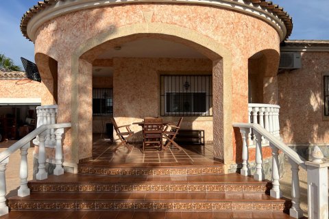 Villa zum Verkauf Dolores, Alicante, Spanien 3 Schlafzimmer, 271 m2 Nr. 115388 - Foto 15