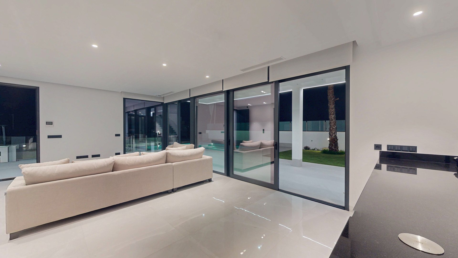 Villa à Benidorm, Alicante, Espagne 3 chambres, 328 m2 No. 136681