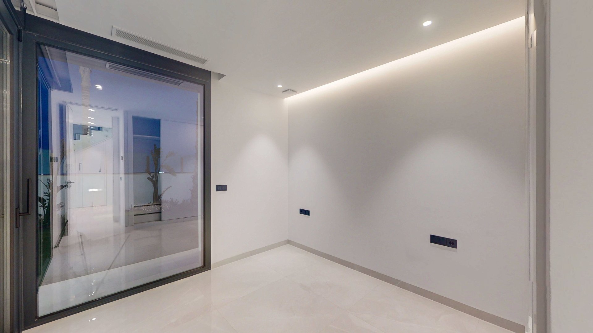 Villa à Benidorm, Alicante, Espagne 3 chambres, 328 m2 No. 136681