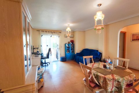 Apartamento en venta en Cabo Roig, Alicante, España 2 dormitorios, 68 m2 No. 196428 - foto 8