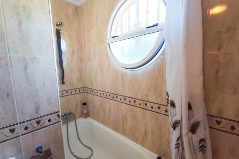 Apartamento en venta en Cabo Roig, Alicante, España 2 dormitorios, 68 m2 No. 196428 - foto 17