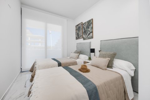 Apartamento en venta en San Miguel de Salinas, Alicante, España 2 dormitorios, 70 m2 No. 196431 - foto 14
