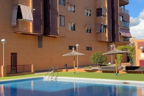 Wohnung zur Miete in Alicante, Spanien 2 Schlafzimmer, 95 m2 Nr. 147532 - Foto 7