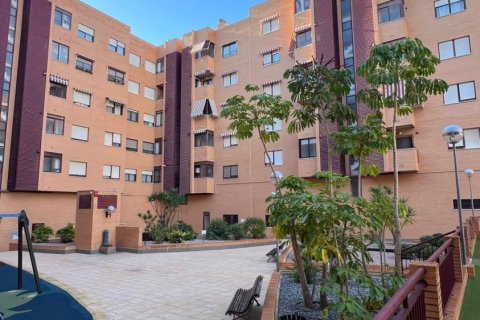 Wohnung zur Miete in Alicante, Spanien 2 Schlafzimmer, 95 m2 Nr. 147532 - Foto 10