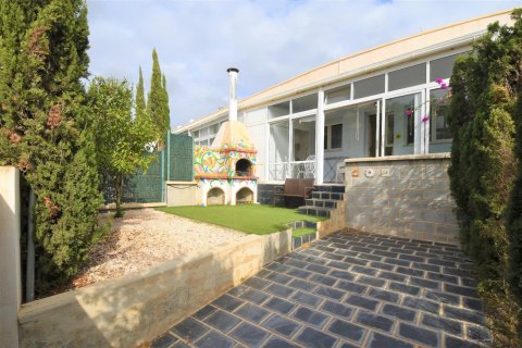 Продажа бунгало в Миль Пальмерас, Аликанте, Испания 2 спальни, 60м2 №147530 - фото 3