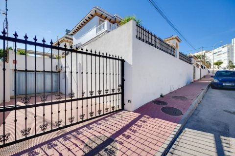 House for sale in La Mata, Alicante, Spain 3 bedrooms, 97 sq.m. No. 147529 - photo 24
