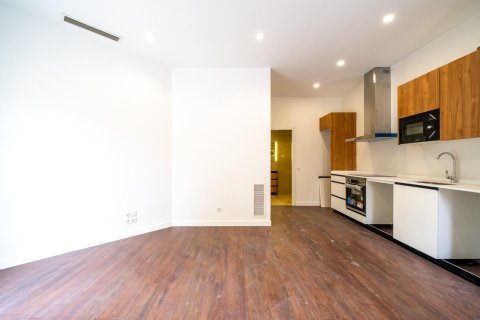 Apartment à vendre à Madrid, Espagne, 1 chambre, 45 m2 No. 143567 - photo 1
