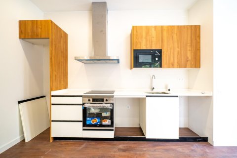 Apartment à vendre à Madrid, Espagne, 1 chambre, 45 m2 No. 143567 - photo 4