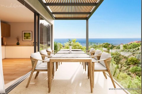 Villa à vendre à Fuengirola, Malaga, Espagne, 3 chambres, 167 m2 No. 186918 - photo 15