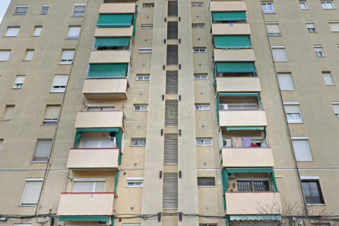 Apartment in Sabadell, Barcelona, Spain 3 bedrooms, 83 sq.m. No. 191141