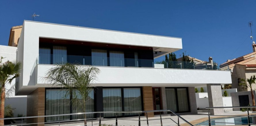 Huvila Ciudad Quesada, Alicante, Espanja 4 makuuhuonetta, 203 m2 No. 190326