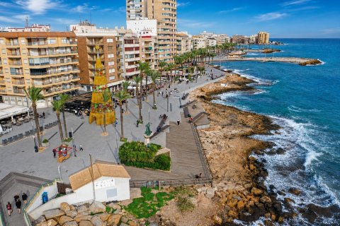 Wohnung zum Verkauf in Torrevieja, Alicante, Spanien 4 Schlafzimmer, 130 m2 Nr. 190324 - Foto 29