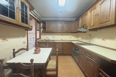 Wohnung zum Verkauf in Torrevieja, Alicante, Spanien 4 Schlafzimmer, 130 m2 Nr. 190324 - Foto 7