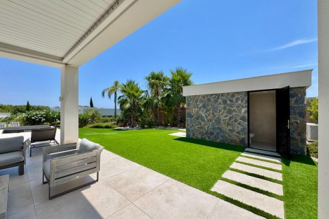 Huvila myytävänä Pinar De Campoverde, Alicante, Espanja, 4 makuuhuonetta, 369 m2 No. 190327 - kuva 9