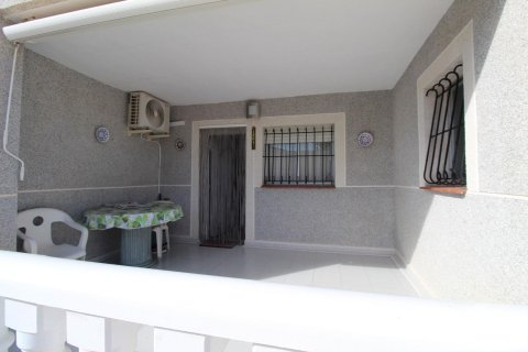 Villetta a schiera in vendita a Los Balcones, Alicante, Spagna 5 camere da letto, 230 mq. N° 190322 - foto 10