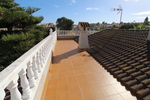Villetta a schiera in vendita a Los Balcones, Alicante, Spagna 5 camere da letto, 230 mq. N° 190322 - foto 27