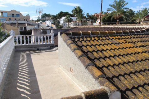 Villetta a schiera in vendita a Los Balcones, Alicante, Spagna 5 camere da letto, 230 mq. N° 190322 - foto 30