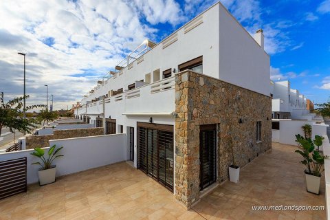 Rindu māja Pilar de la Horadada, Alicante, Spānijā 4 istabas, 119 m2 Nr. 196856