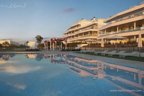 Apartment à vendre à Estepona, Malaga, Espagne, 2 chambres, 131 m2 No. 196860 - photo 3