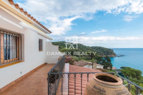 Willa w Lloret de Mar, Girona, Hiszpania 3 sypialnie, 245 mkw. nr 176931 – zdjęcie 2