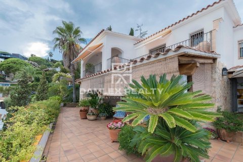 Willa w Lloret de Mar, Girona, Hiszpania 3 sypialnie, 245 mkw. nr 176931 – zdjęcie 17