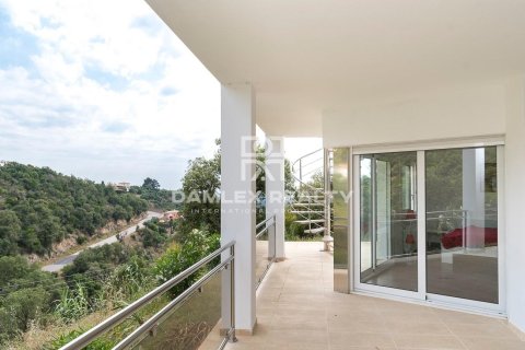 Willa w Platja D'aro, Girona, Hiszpania 5 sypialni, 416 mkw. nr 176930 – zdjęcie 13