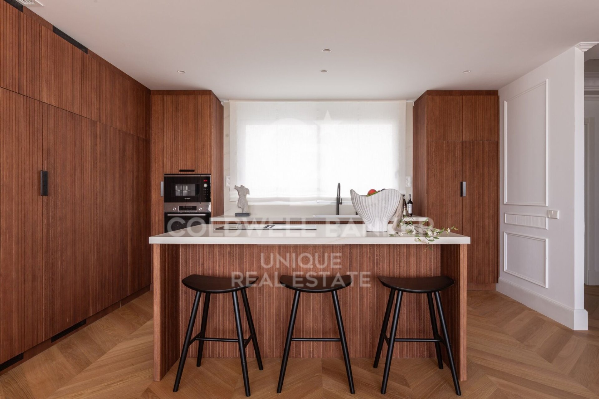 Appartamento a Madrid, Spagna 3 camere da letto, 192 mq. N° 178688