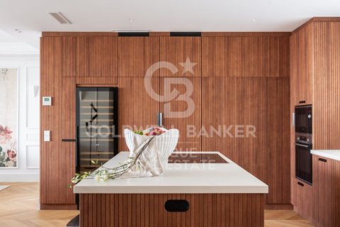 Apartment à vendre à Madrid, Espagne, 3 chambres, 192 m2 No. 178688 - photo 8