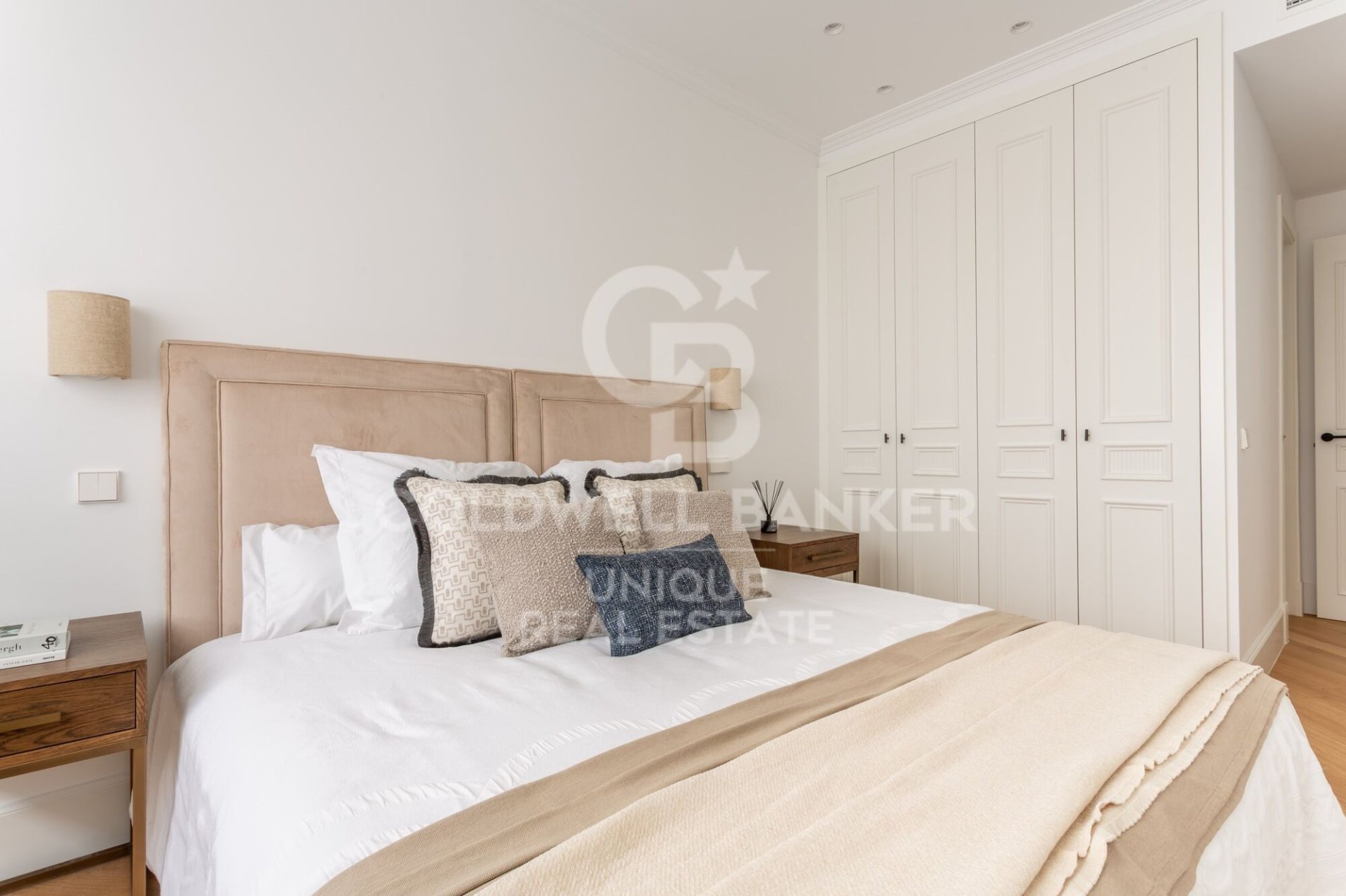 Appartamento a Madrid, Spagna 3 camere da letto, 192 mq. N° 178688