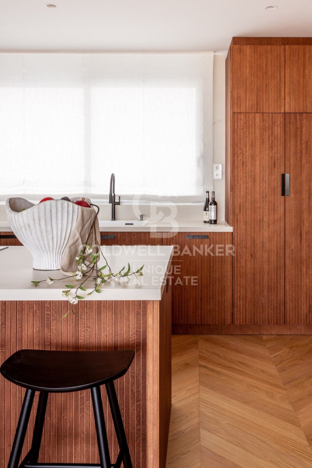 Appartamento a Madrid, Spagna 3 camere da letto, 192 mq. N° 178688