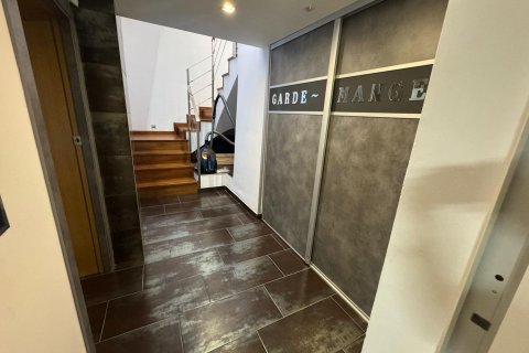 Villa for sale in Riba-roja de Turia, Valencia, Spain 4 bedrooms, 401 sq.m. No. 168859 - photo 8