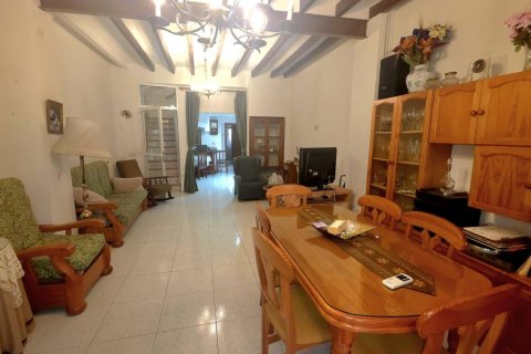 Продажа дома в Гуадалест, Аликанте, Испания 7 спален, 308.01м2 №168858 - фото 4