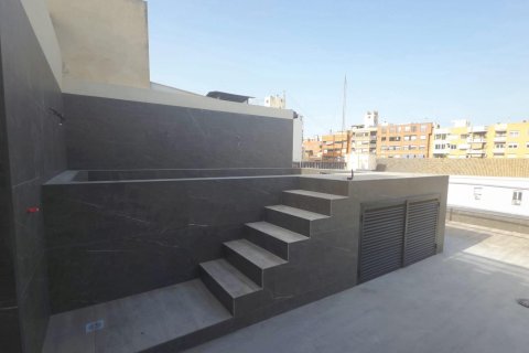 Apartamento en venta en Alicante, España 2 dormitorios, 64.82 m2 No. 166033 - foto 2