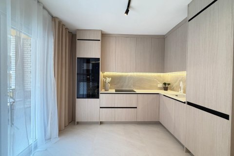 Huoneisto myytävänä Torrevieja, Alicante, Espanja, 4 makuuhuonetta, 107 m2 No. 166028 - kuva 15