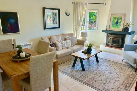 Villa for sale in Rafol D'almunia, Alicante, Spain 2 bedrooms, 178 sq.m. No. 148970 - photo 8