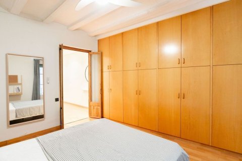Apartament w Barcelona, Hiszpania 1 sypialnia, 89 mkw. nr 167838 – zdjęcie 19