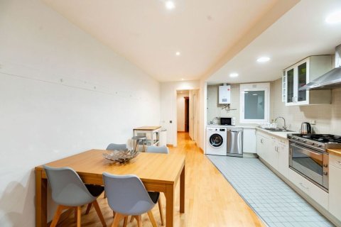 Apartament w Barcelona, Hiszpania 1 sypialnia, 89 mkw. nr 167838 – zdjęcie 7