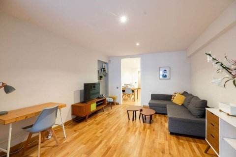 Apartament w Barcelona, Hiszpania 1 sypialnia, 89 mkw. nr 167838 – zdjęcie 2