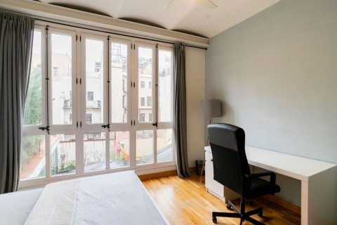 Apartament w Barcelona, Hiszpania 1 sypialnia, 89 mkw. nr 167838 – zdjęcie 13