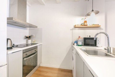 Apartamento en venta en Barcelona, España 2 dormitorios, 64 m2 No. 167834 - foto 5